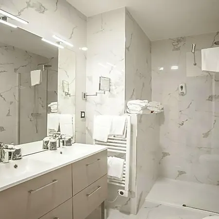 Les Galets Hotel 3*