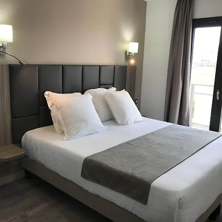 Hotel Les Galets 3*