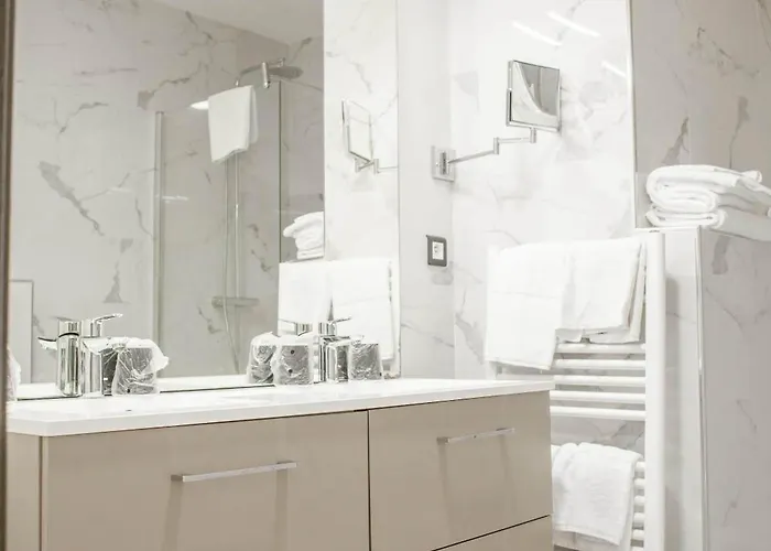 酒店 Les Galets 滨海克里耶勒