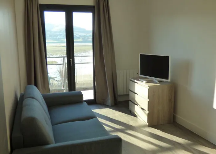 Les Galets 3* 滨海克里耶勒